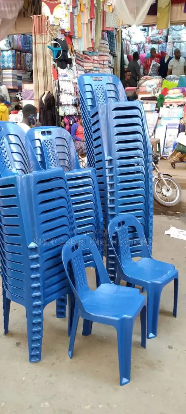 Luka Plastic Chairs Plastic Chairs Armless