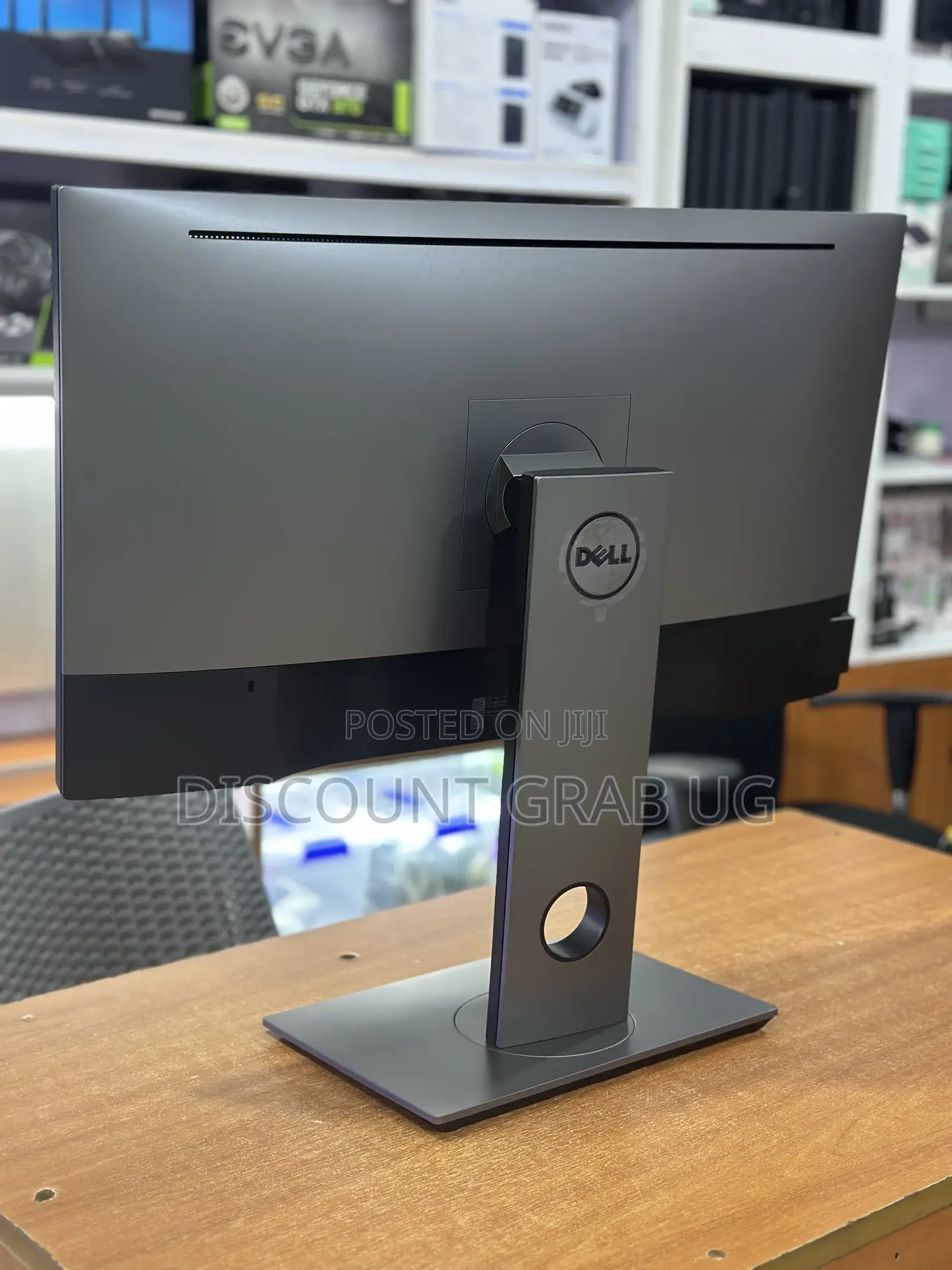 Dell 27” Ips Monitor U2717d