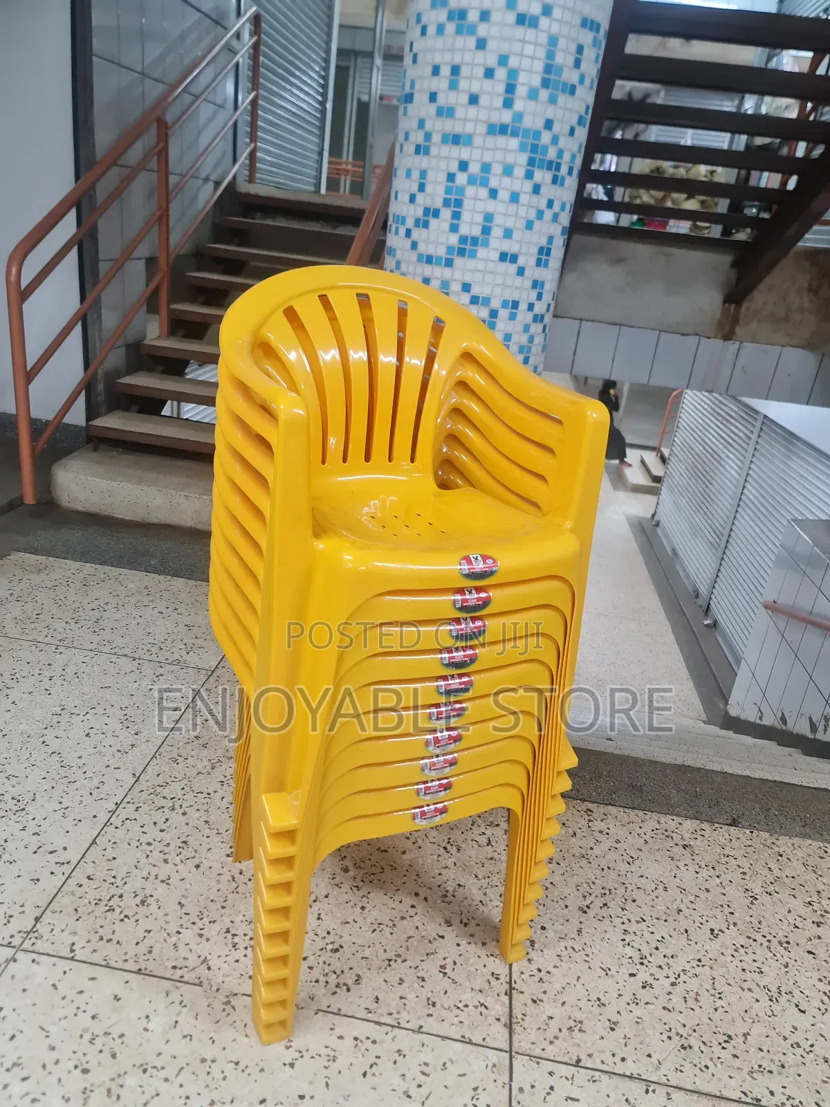 Plastic Chairs Yellow Plastic Chairs