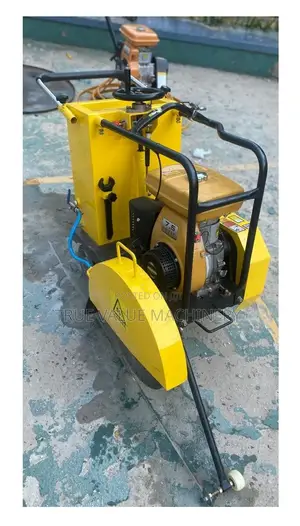Robin Petrol Road Cutter Machine