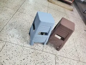 47cm Height Plastic Stools