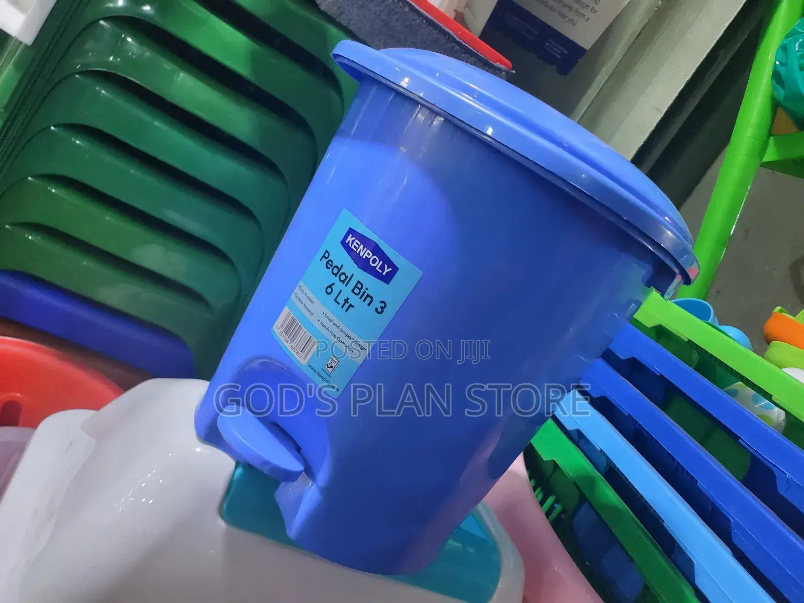 6litres Plastic Dust Bins Step On