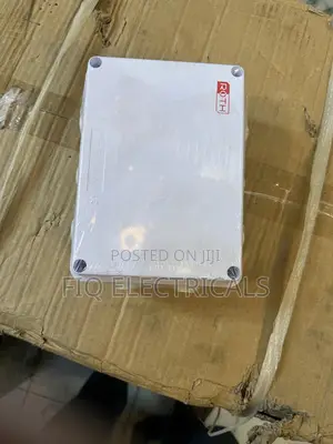 Adaptable Box