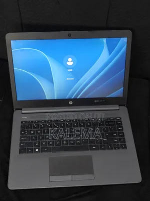 Laptop HP 240 G8 4GB Intel Core I3 HDD+SSD 500GB