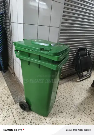Outdoor Big Plastic Dust Bins Plastic Dust Bins 240ltrs