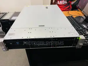 Server HP ProLiant DL380 Gen9 128GB Intel Xeon HDD+SSD 500GB