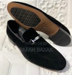 Men’S Super Classic Black Suede Loafers