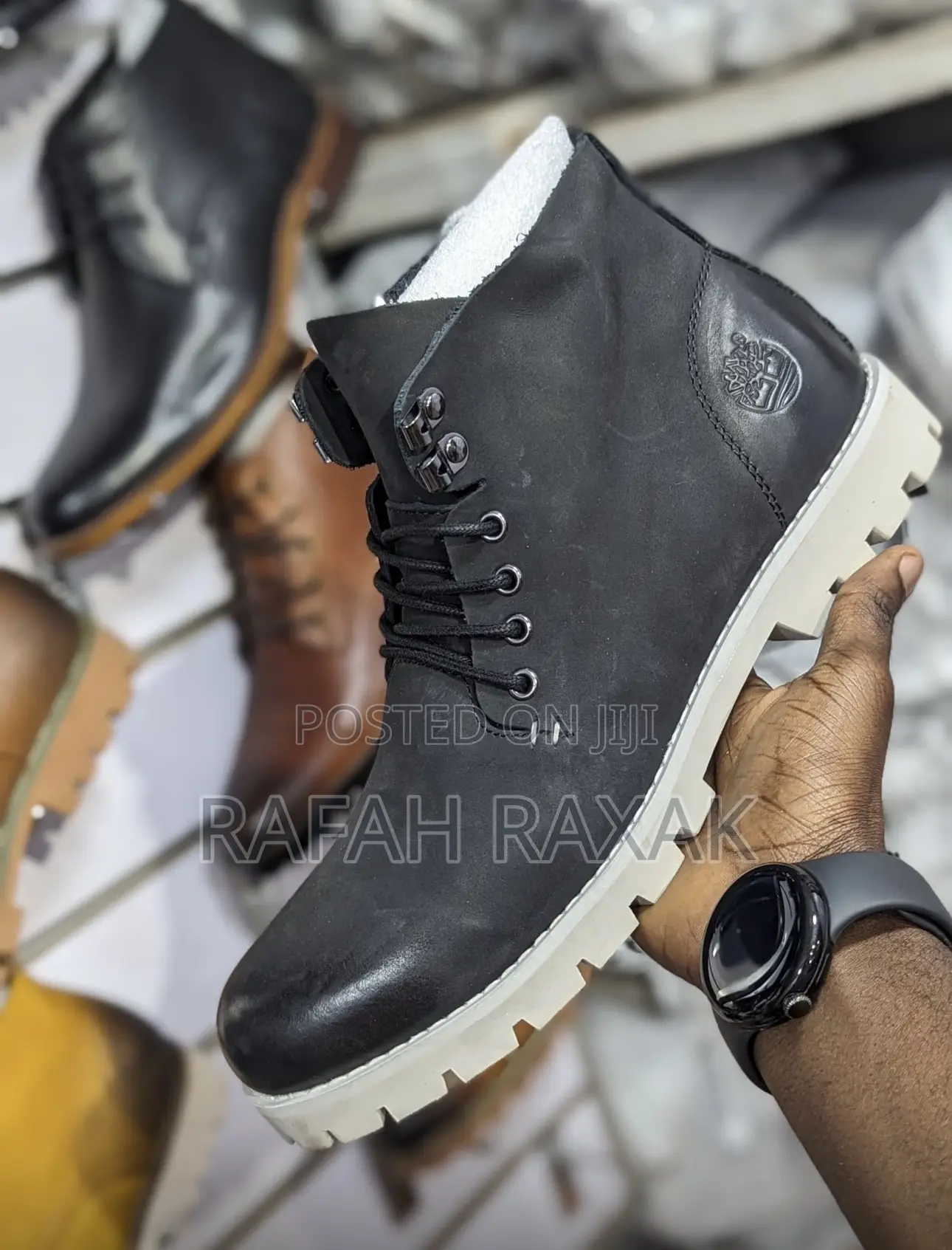 Original Black/Grey Timberland Smart Casual Leather Boots