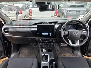 Toyota Hilux 2019 Black