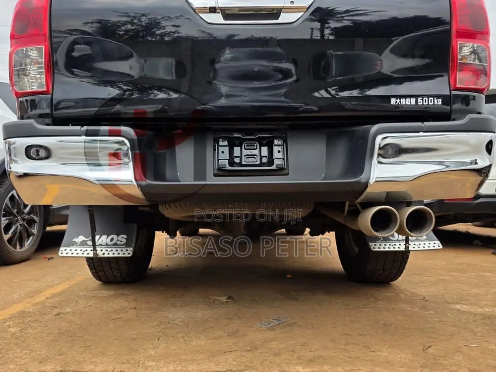 Toyota Hilux 2019 Black