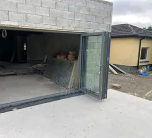Premium Alluminium Folding Doors