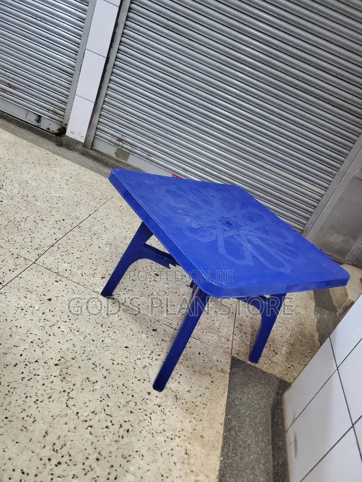 Export Plastic Round Table