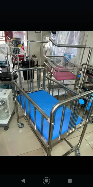 Baby Cot Bed