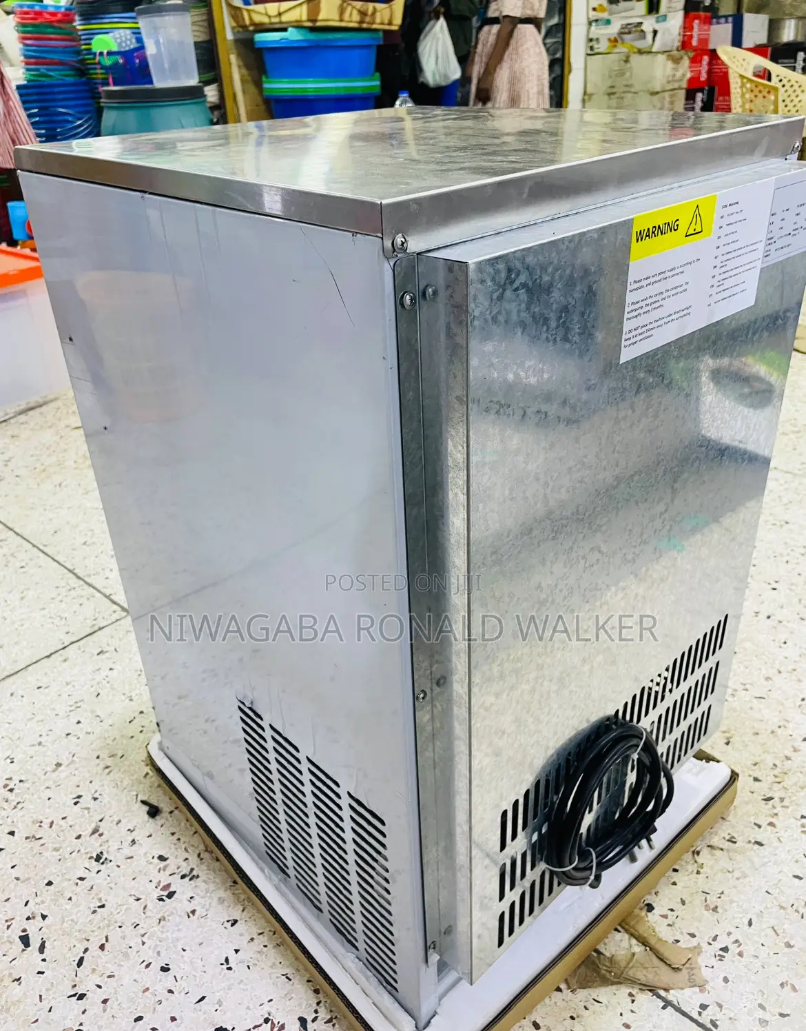 Commercial Industrial 40kg Ice Cube Maker Machine