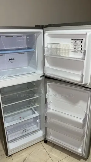 260l Samsung Double Door Fridge on Promotion