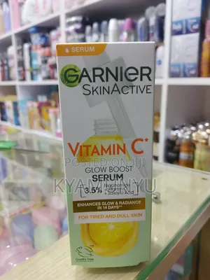 Garnier Skinactive Vitamin C Glow Boost Serum