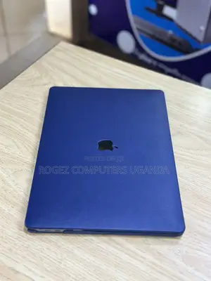 New Laptop Apple MacBook Pro 16GB Intel Core I7 SSD 512GB