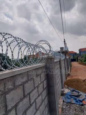 Razor Wire Fencing, Sekanyolya Fencing Wire Mesh