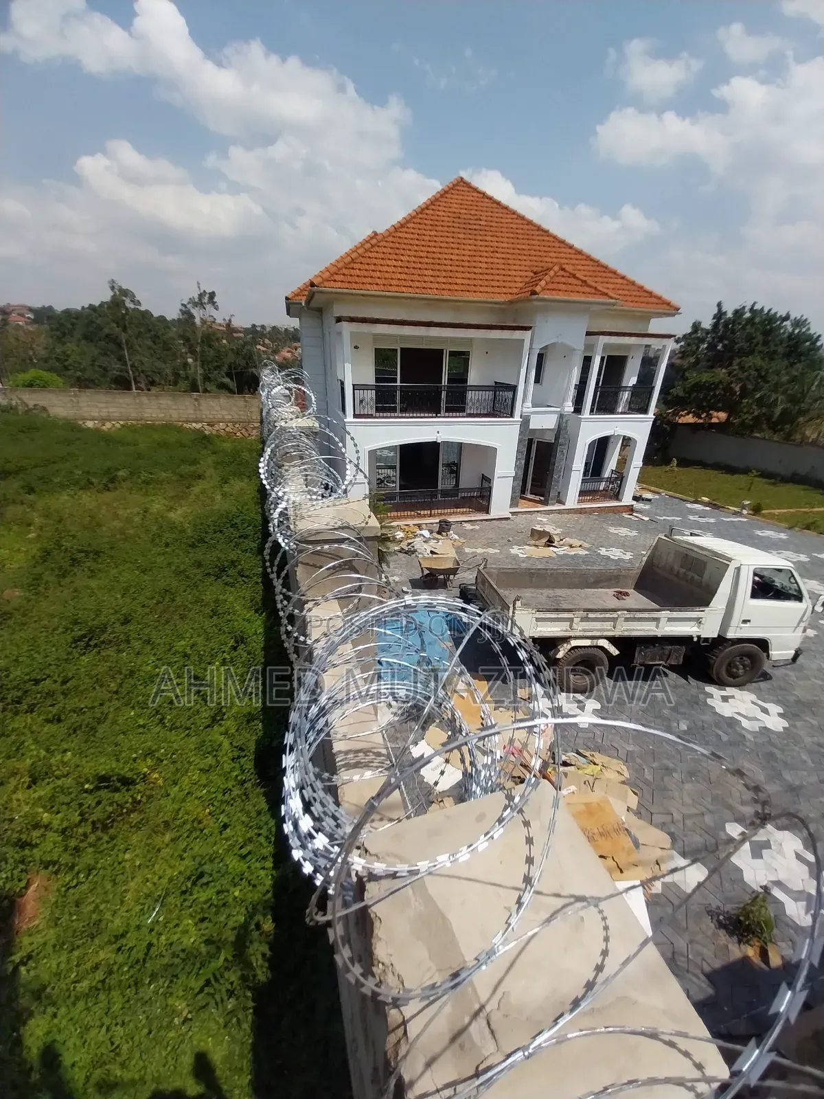 Razor Wire Fencing, Sekanyolya Fencing Wire Mesh