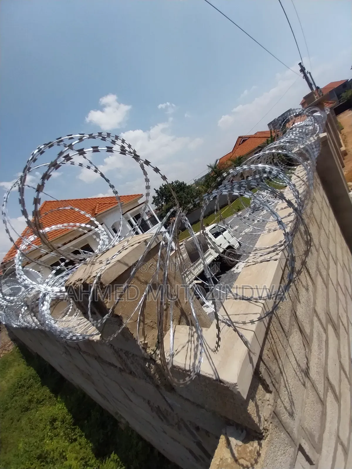 Razor Wire Fencing, Sekanyolya Fencing Wire Mesh