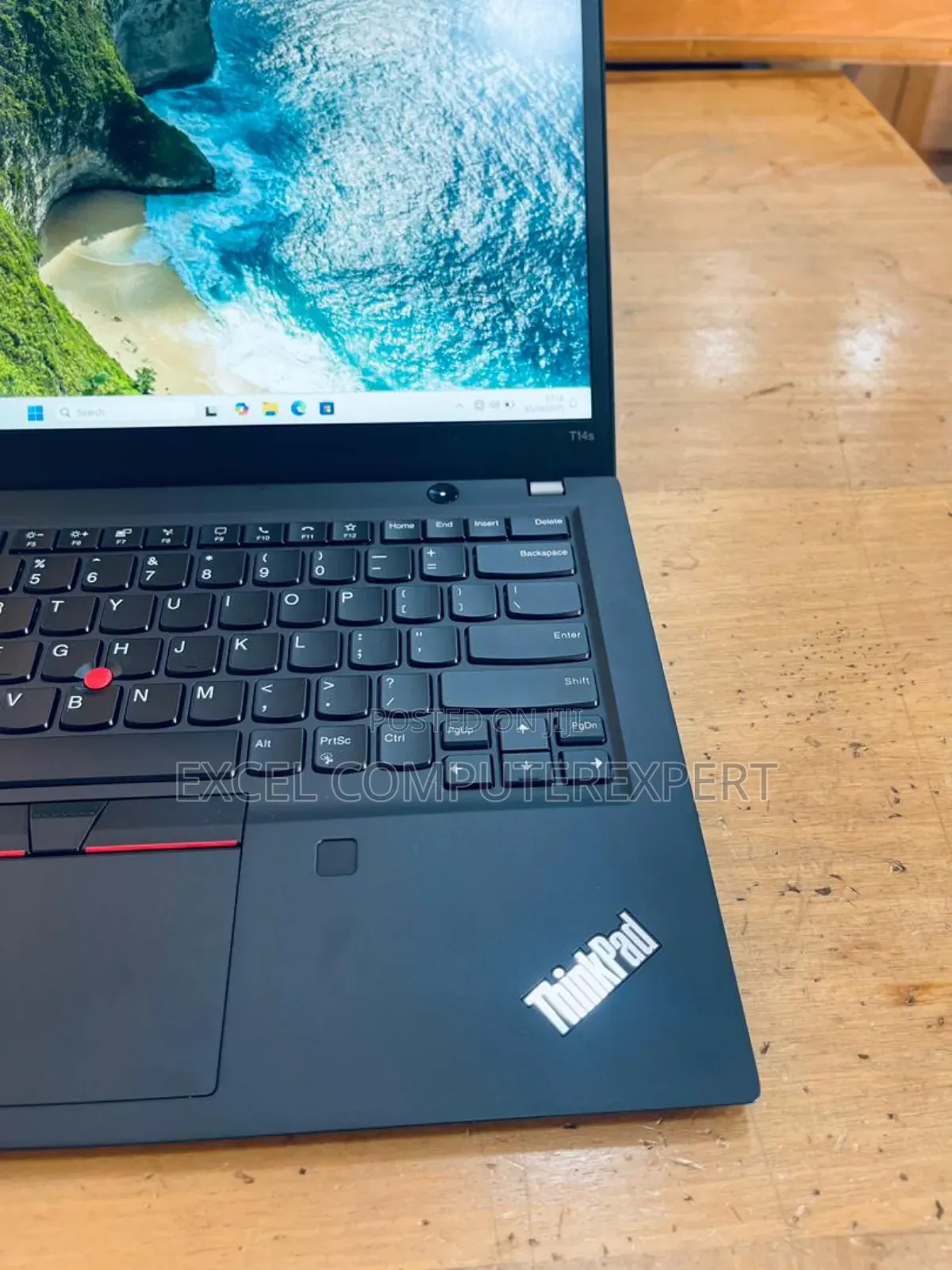 New Laptop Lenovo ThinkPad T14s G4 16GB Intel Core I7 SSD 512GB