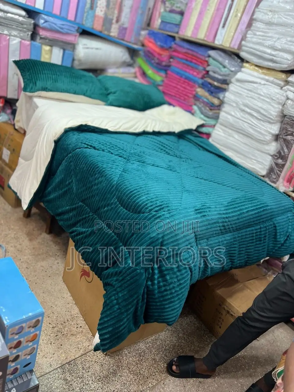 4pc Velvet (Soft) Duvet