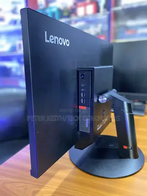 Desktop Computer Lenovo 12GB Intel Core I7 SSD 512GB