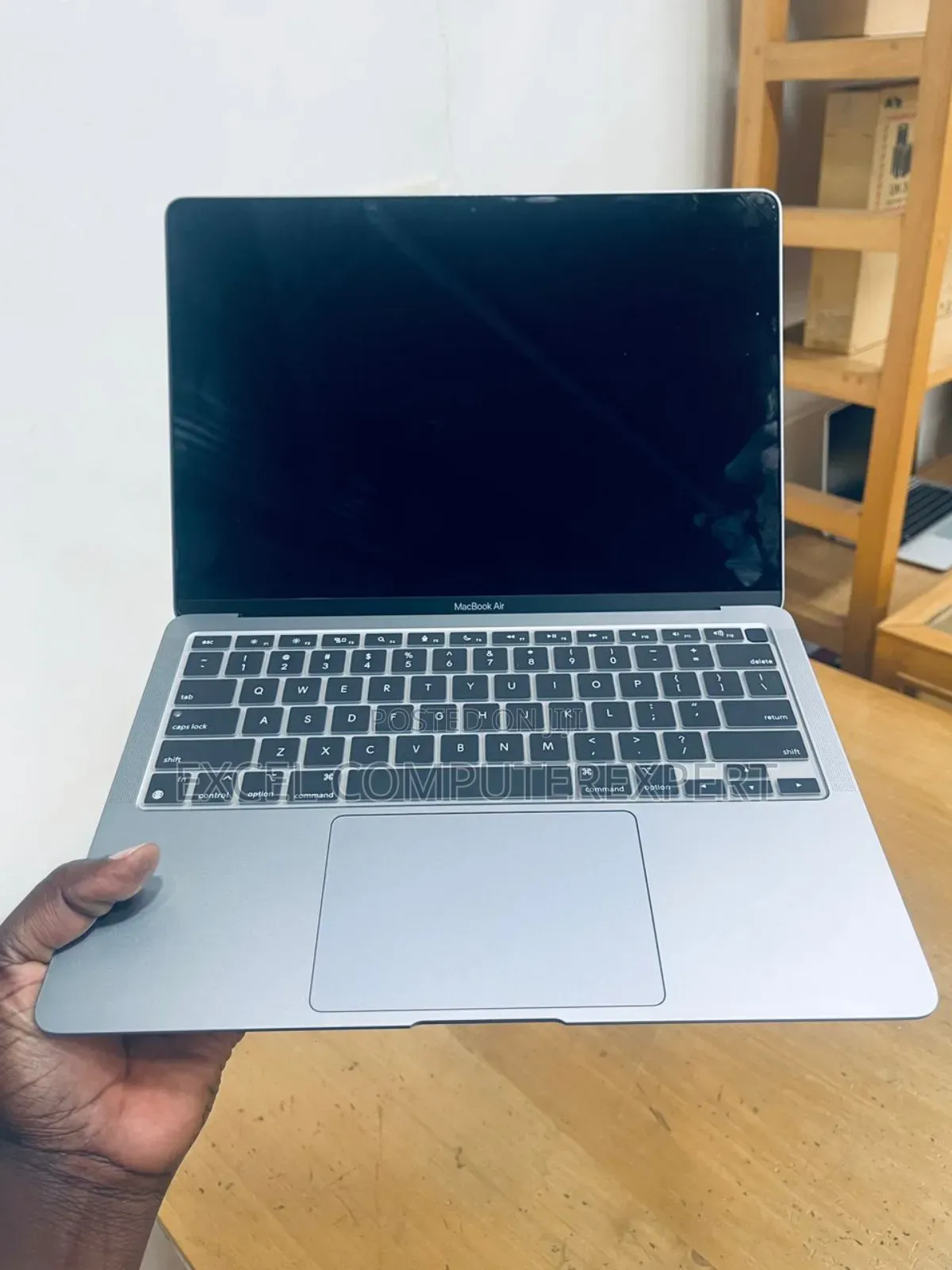 New Laptop Apple MacBook Air 8GB Apple M1 SSD 256GB