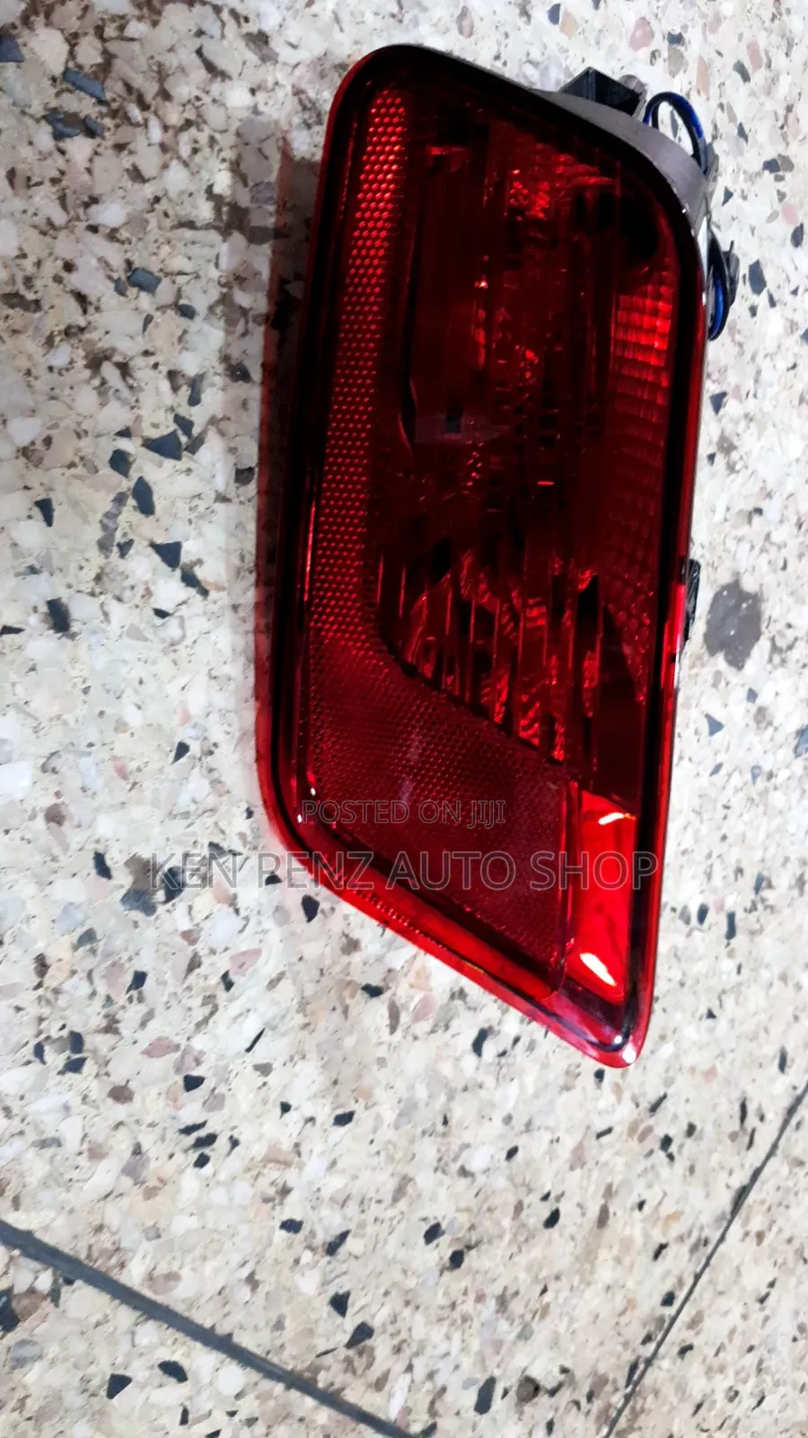 Reflector for Ford Everest