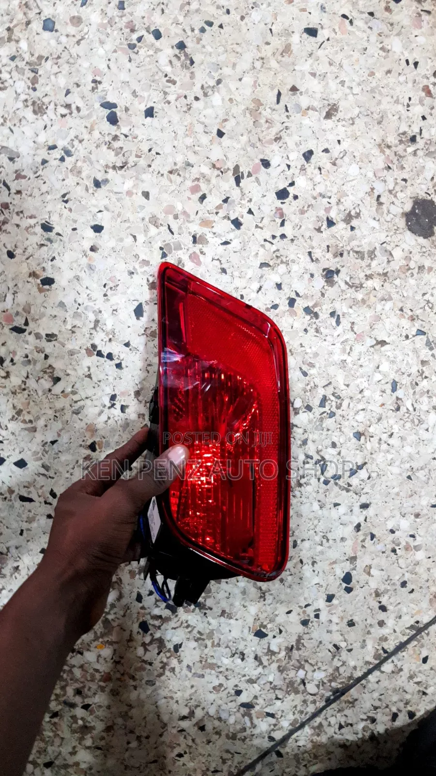 Reflector for Ford Everest
