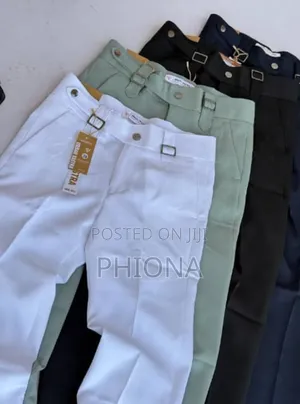 Beltless Trousers