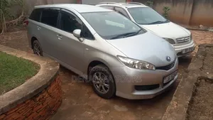 Toyota Wish 2010 Model for Hire /Rent /Selfdrive