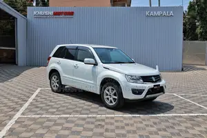 Suzuki Escudo 2016 White