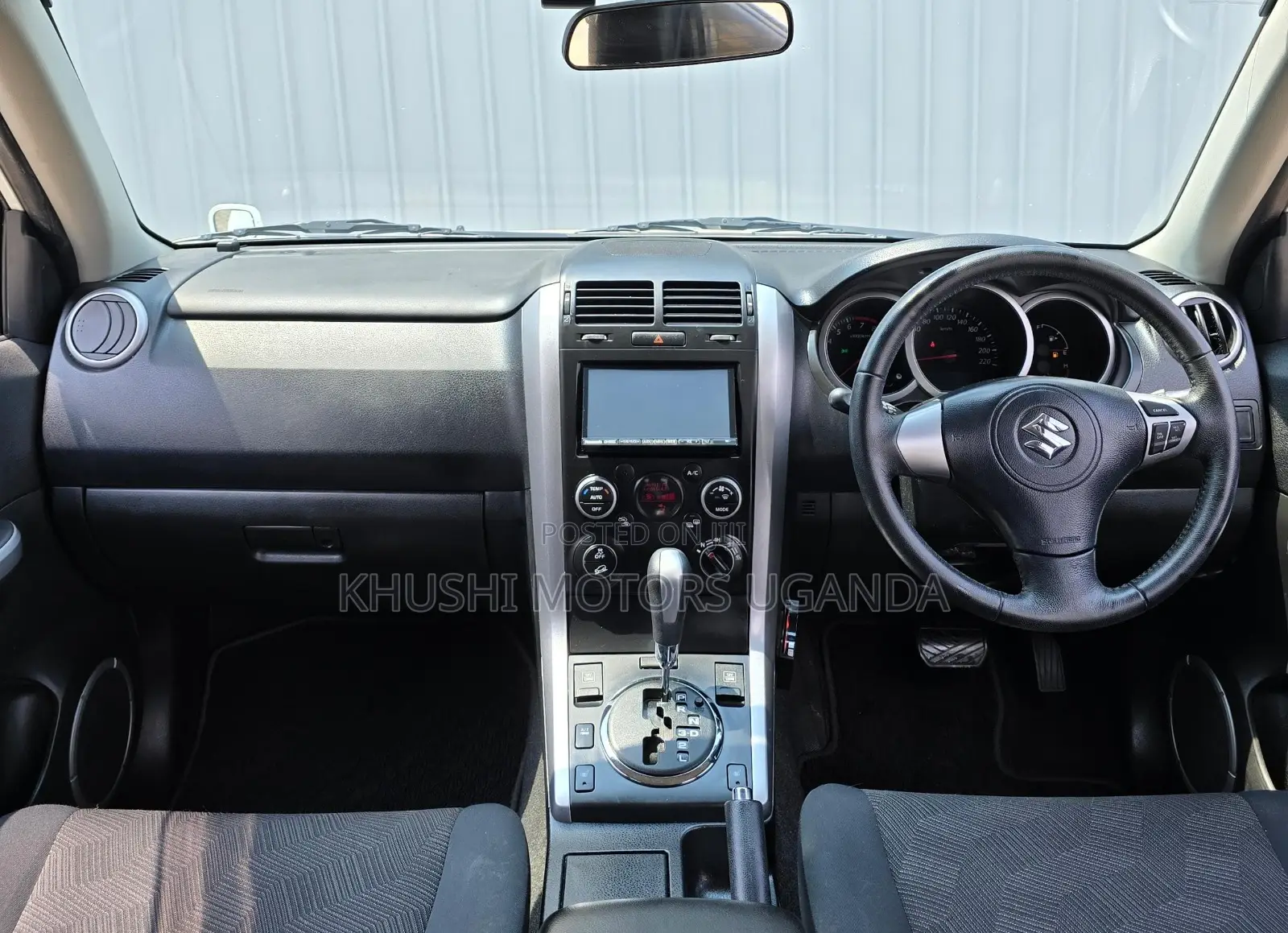 Suzuki Escudo 2016 White