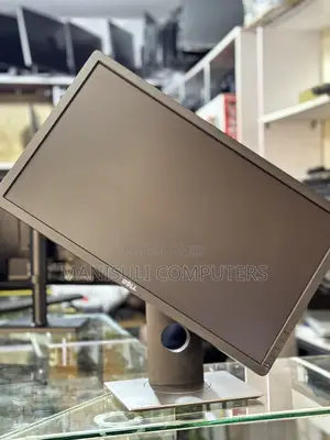 Dell Monitor 24 Inch Screen Ips Good Condition