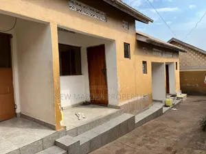 4bdrm House in Nansana, Central Division for sale
