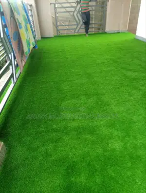 Soft Green Grass Carpet