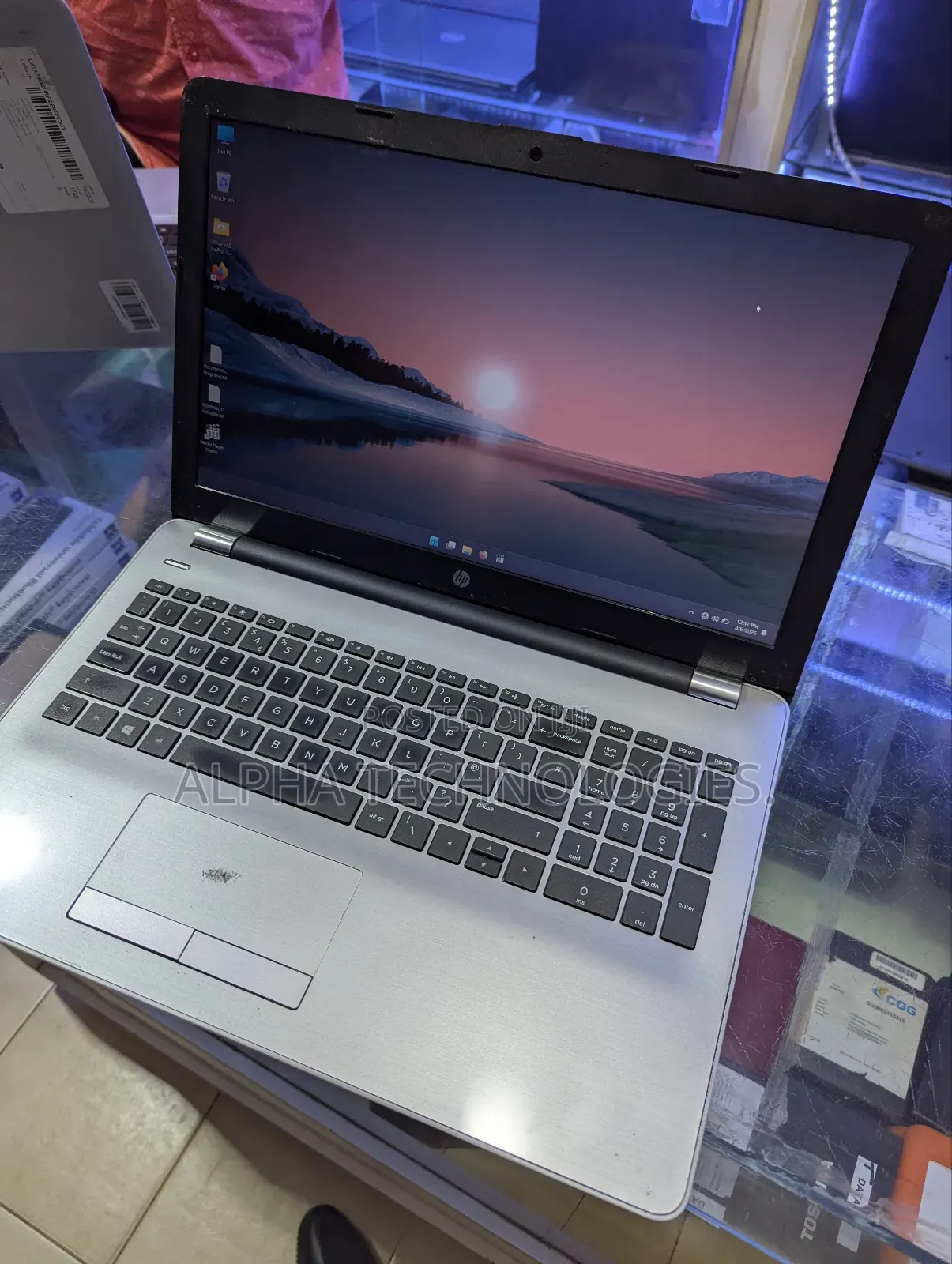 Laptop HP 250 G6 8GB Intel Core I5 SSD 256GB