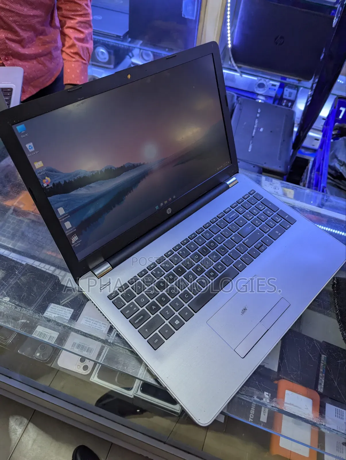 Laptop HP 250 G6 8GB Intel Core I5 SSD 256GB