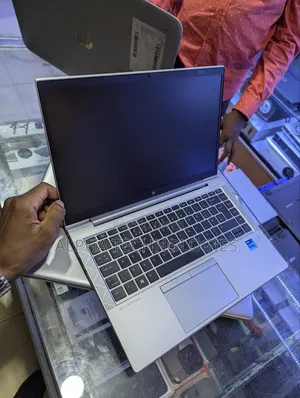 Laptop HP EliteBook 840 G8 8GB Intel Core I5 SSD 256GB