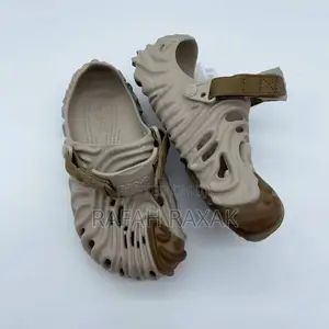 Original Brown Crocs Pollex Clog Rubber Sandals