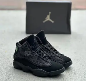 Nike Air Jordan 13 Retro Black Cat Sneakers