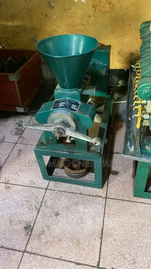 1 Tonne/Day Oil Press With 10hp Motor
