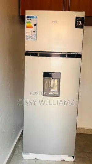 Chiq 270l Double Door Fridge With Dispenser