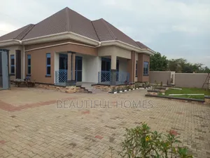 Furnished 4bdrm House in Kira for sale