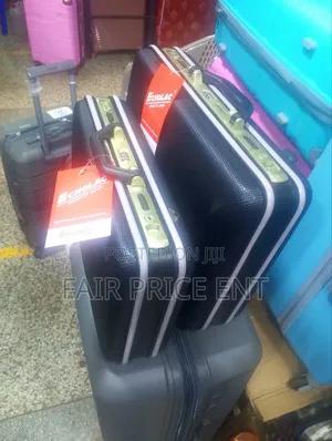 Executive Briefcase. Big. ( Black)