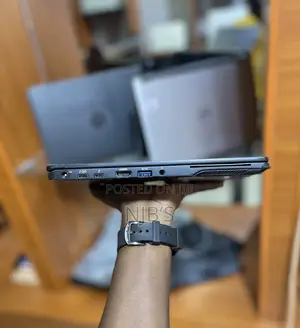 New Laptop Fujitsu 8GB Intel Core I5 SSD 256GB