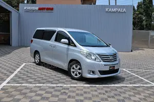 Toyota Alphard 2012 Silver
