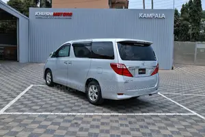 Toyota Alphard 2012 Silver