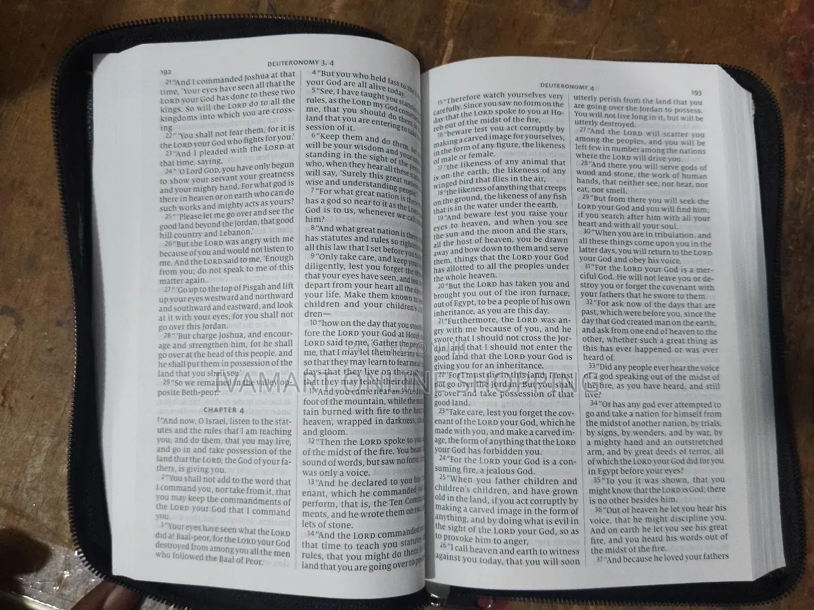 Holy Bible NKJV - With a Zip